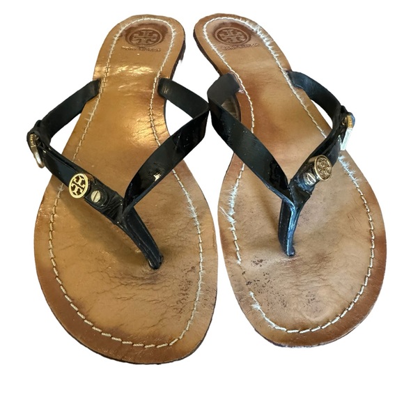 Tory Burch Saffiano Leather Monogram Flat Thong Sandals Size 9 - Picture 6 of 11